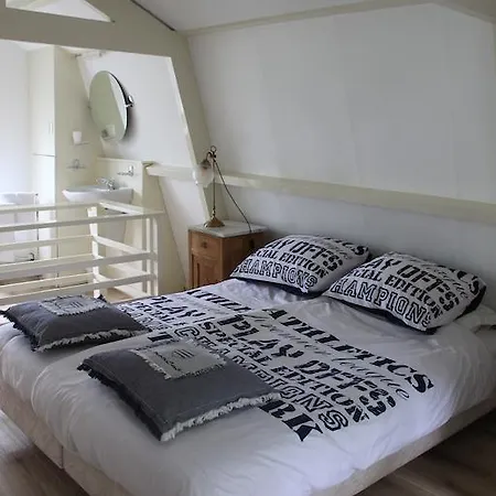 Summerhouse Lodge