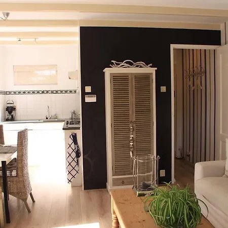 Lodge Summerhouse